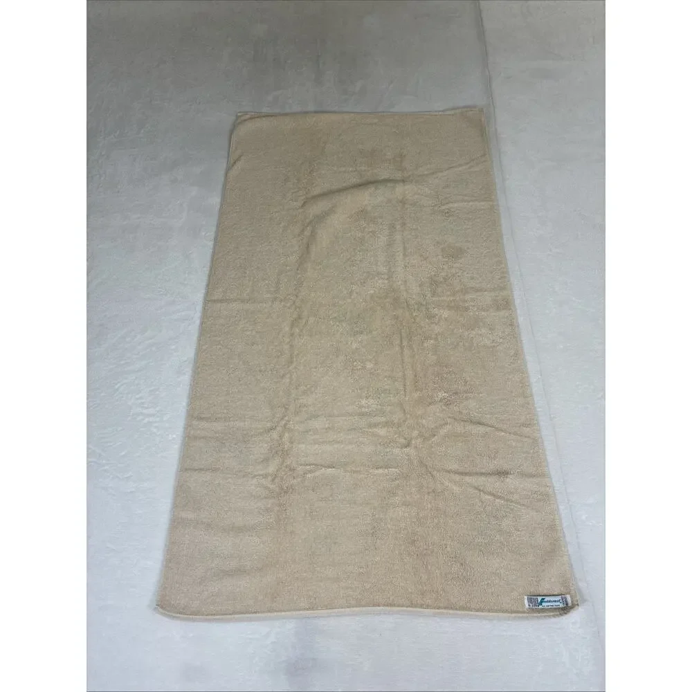 Pair Of Fieldcrest Vintage Tan Floral & Butterfly Bath Towels Multi-Color Chrty